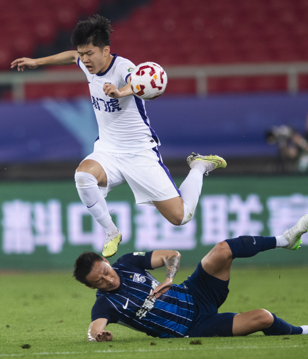 成为业内瞩 成为业内瞩